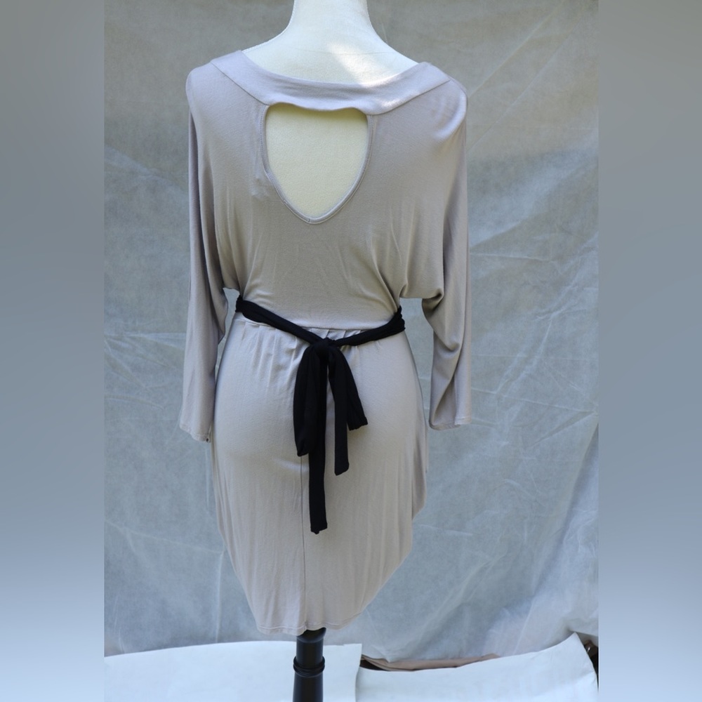 bebe dress - Picture 2 of 3